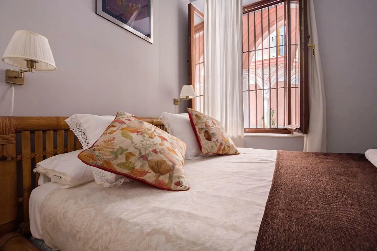 Apartment Goyeneta Central Deluxe Palace Hotel Seville